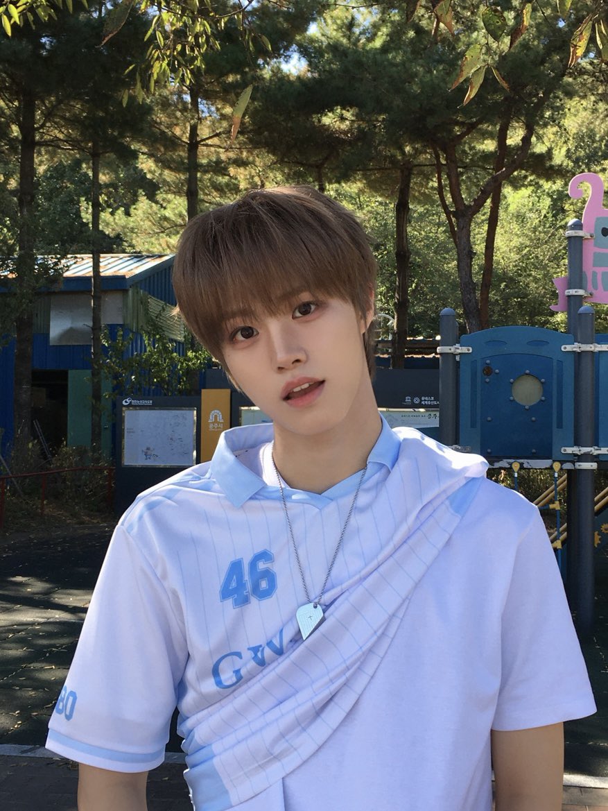 AHOF_official's tweet photo. 광주대학교🏫🩵
너무너무 즐거웠어요~
내년에 다시 만났으면 좋겠다👀

#AHOF #아홉
#JUWON #박주원 https://t.co/WLslRGc0hd