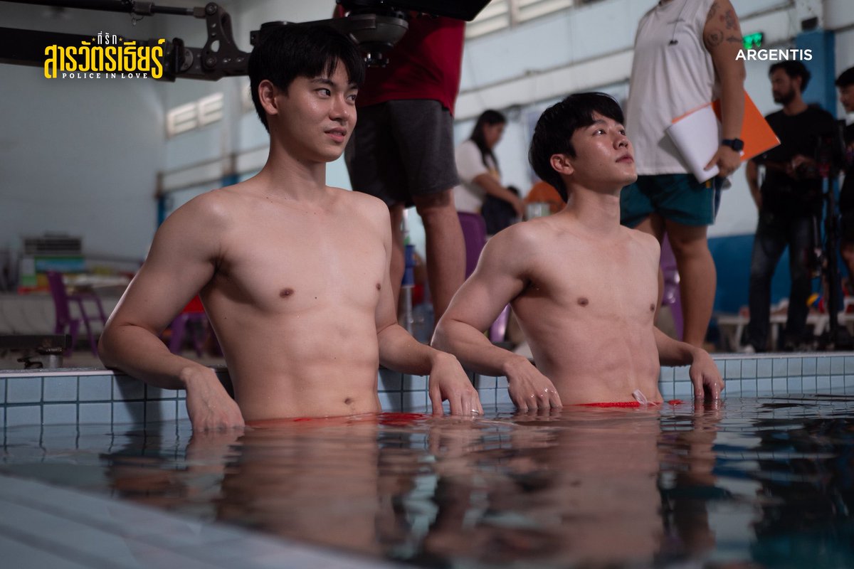 argentis_th's tweet photo. ภาพเบื้องหลังความสนุกของ #PoliceinLoveEP4 ไปดูโมเมนต์พร้อมกันเลย!

รับชมย้อนหลังได้ทาง WeTV
https://t.co/lZUeBuRw0d

“ที่รักสารวัตรเธียร์ | Police In Love”
ทุกวันเสาร์ เวลา 20:00 น.
ดูได้ที่ WeTV ที่เดียวเท่านั้น

#ที่รักสารวัตรเธียร์
#PoliceInLove https://t.co/07TmiiNliw