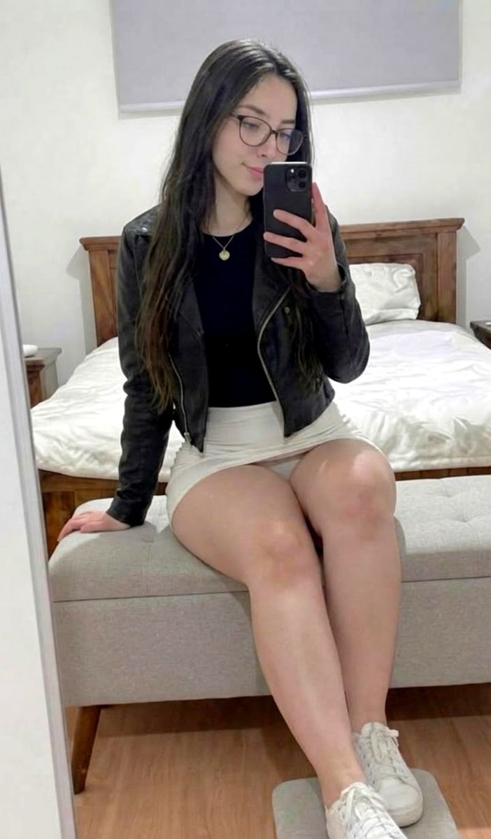 itrejon89's tweet photo. Me gustó mi outfit de hoy 😍 https://t.co/QVhAQTwbGA