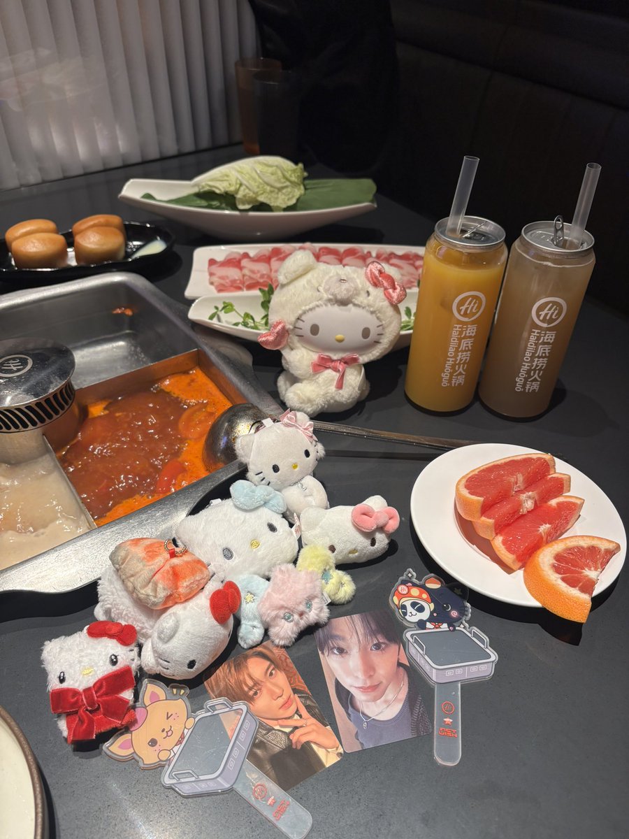chuu_xc3's tweet photo. ウィシ✖️火鍋神コラボ行ってきた💜 https://t.co/JcHNDLtf2V