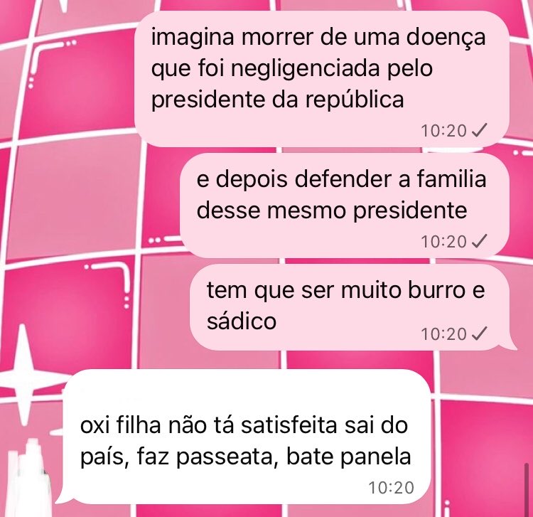 LuaCheia_Tarot's tweet photo. eu no grupo da familia, falei mesmo e não me arrependo https://t.co/4Kl54hnf4s