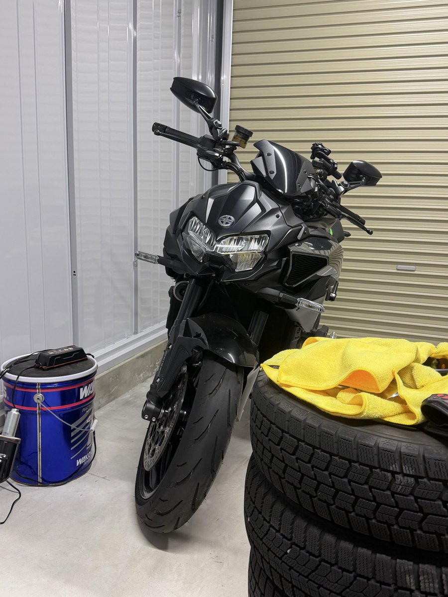 HEX99966's tweet photo. 所詮バイクもオナニーよ。 https://t.co/muRViI2K4y