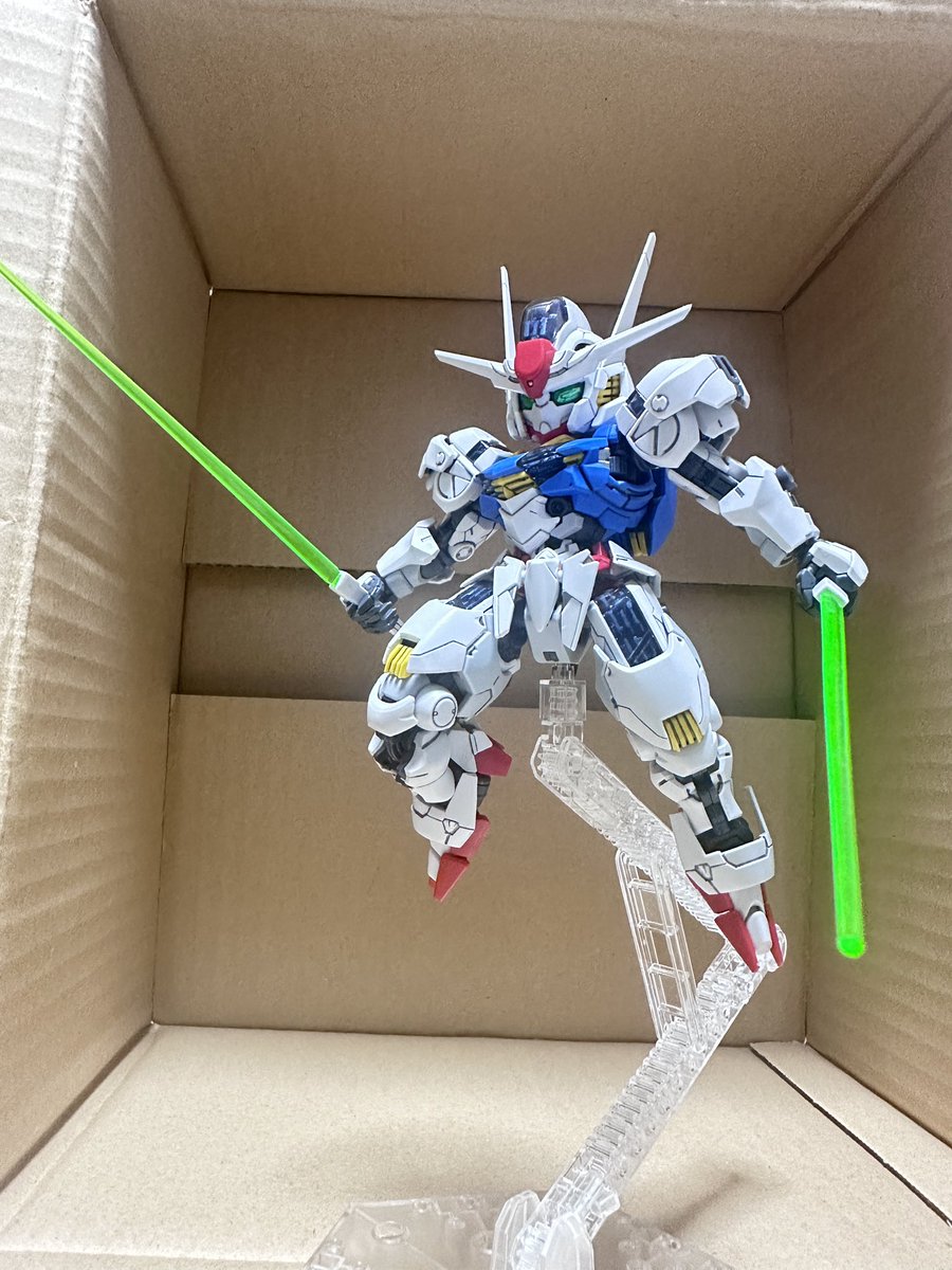 spacesonic13's tweet photo. MGSDガンダムエアリアル完成
#ガンプラ https://t.co/rNxgWz5f73