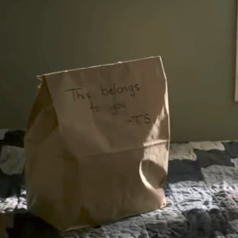 starkwasps's tweet photo. the stark industries logo on bruce’s inhibitor and the paperbag oh tony you are still the ghost that haunts the people who loved you… https://t.co/vBAgWwuFi1