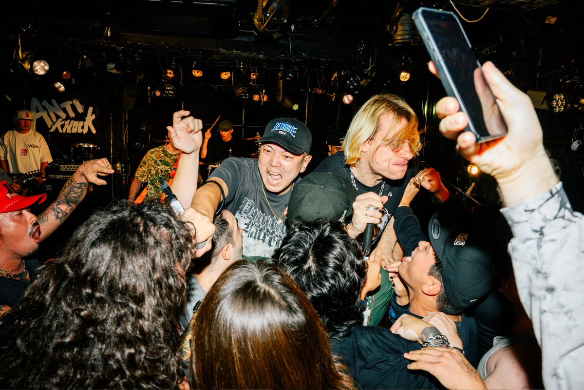 koba168's tweet photo. 先日のロ－カルHCショウ @antiknock1985 最高だった @phhc_band 企画ありがとう！
LTTG次は来週末10/17(土)新潟 @hood_nagaoka 4周年&amp;NUMB "TOKYO'S FINEST" RELEASE SHOW㊗️色々とめでたい日に最強新潟ロ－カルバンド勢揃い長岡近郊の方はもちろん都内からも割と近いのでHOOD集合系で！ https://t.co/Bp5Kg62xw7
