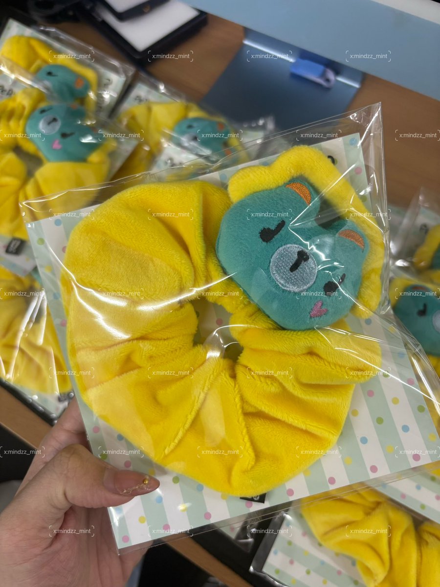 Mindzz_mint's tweet photo. ยางมัดผมเพิ่มพูน 390฿
Hair Tie Permpoon 390฿
(มีประมาณ 10 ชิ้น)

นัดรับวันที่ 8 /  Shipping 50฿✅
#GMMTVFANIVAL2026HappyFamily https://t.co/uq0ZHKSkUO
