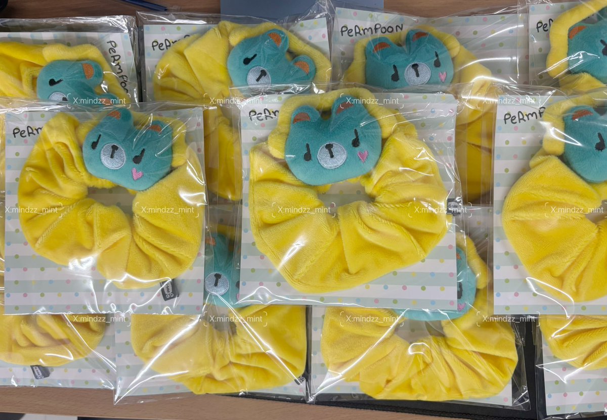 Mindzz_mint's tweet photo. ยางมัดผมเพิ่มพูน 390฿
Hair Tie Permpoon 390฿
(มีประมาณ 10 ชิ้น)

นัดรับวันที่ 8 /  Shipping 50฿✅
#GMMTVFANIVAL2026HappyFamily https://t.co/uq0ZHKSkUO