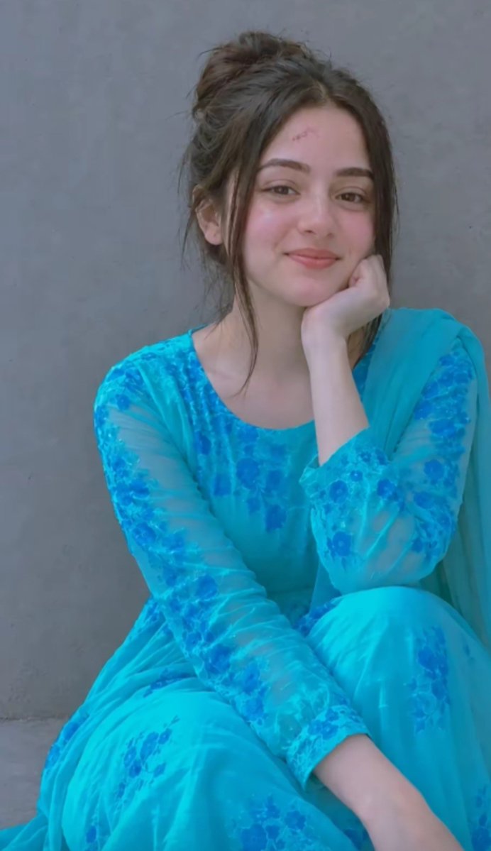 cute_nibbi's tweet photo. Koi apna Nazar nhi araha https://t.co/MW5ydED0bp