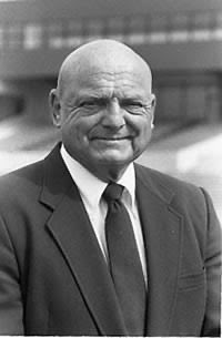 WHDPodcast's tweet photo. Day 526 of tweeting @NFFNetwork everyday until they DO RIGHT and put Erk Russell in the CFB HOF🦅 https://t.co/cLvWiIc1BB