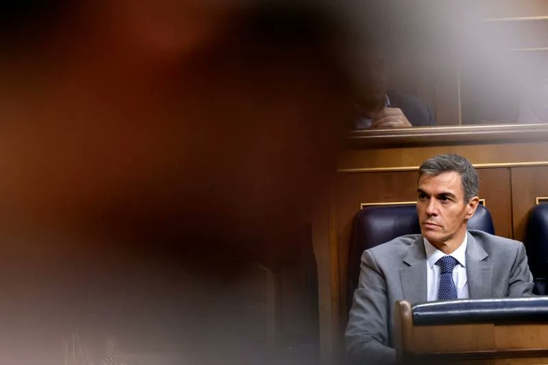 DEL_CORRILLO_ES's tweet photo. ⚡ El Gobierno de España aprueba nuevos decretos sobre vivienda en medio del fuerte rechazo y la oposición de sus socios parlamentarios. 🇪🇸🏠 https://t.co/fURBwLgpLk