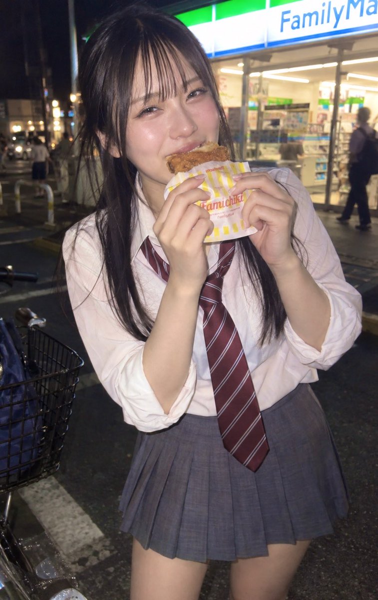 mashiro_minase's tweet photo. お腹空きすぎた!
#Alart #Al #digitalartㅤㅤㅤㅤ https://t.co/mWHD6QoJ4H