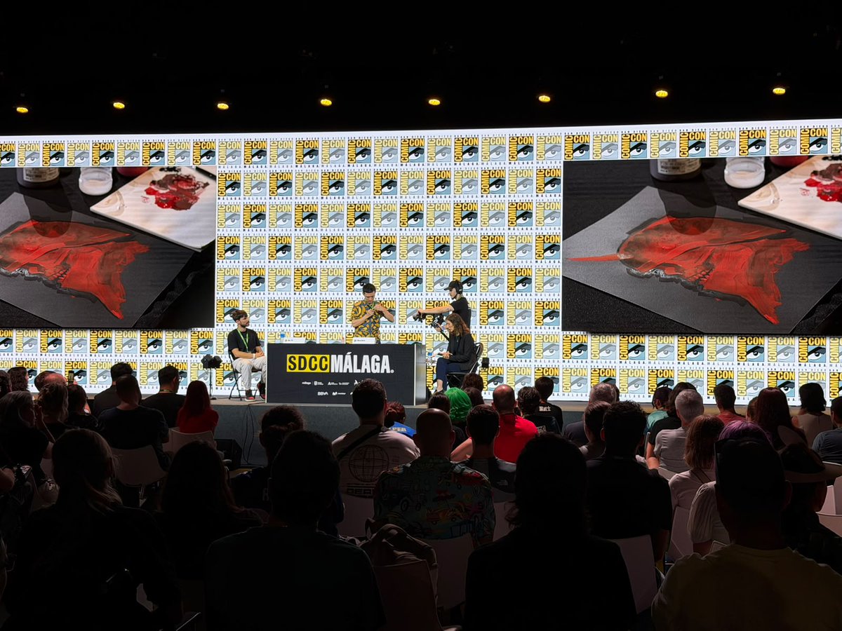 KibookEdiciones's tweet photo. No tenemos palabras para describir lo que han sido estos días de ComicCon con Macchiro y Obaru.

Ya no solo excelentes profesionales, sino maravillosas personas que lo dieron todo para que las actividades y las firmas fueran las mejores para vosotros, los lectores.

Gracias a todos por haber asistido, por haberles dado tantísimo cariño y hacer que se vayan de su primera experiencia internacional con una sonrisa y el corazón lleno.

Nos vemos... pronto...? 👀🤞