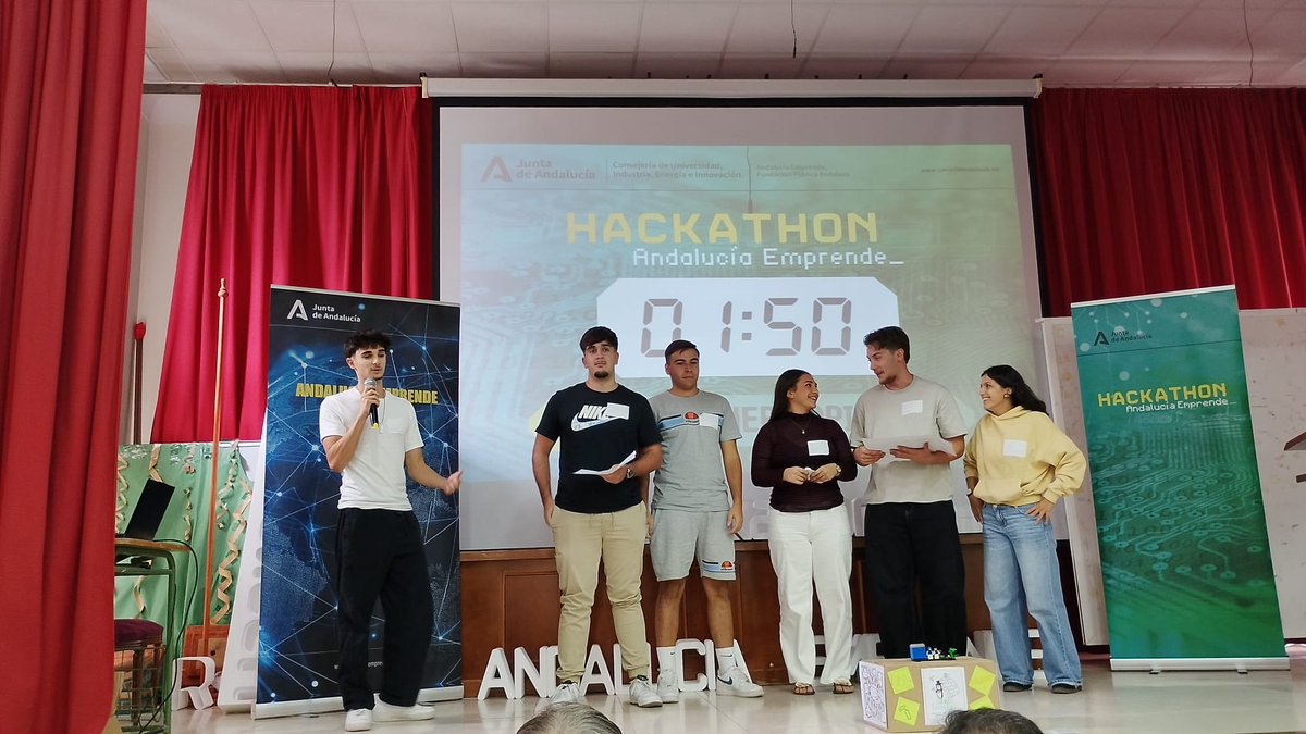 cadecordobaAE's tweet photo. ๐ฏ ๐ #HackathonEmprende ๐#Cordoba
๐ฃ๏ธContinuamos con el equipo1๏ธโฃ que presenta su proyecto ๐๐๐๐๐๐๐๐๐๐๐ฅ
๐ Vaya ideas tienen estos chavales
#territorioemprende #EmprendeAND #EmprendimientoEducativo
@UniversidadAND @aemprende https://t.co/BbwoubGqSI