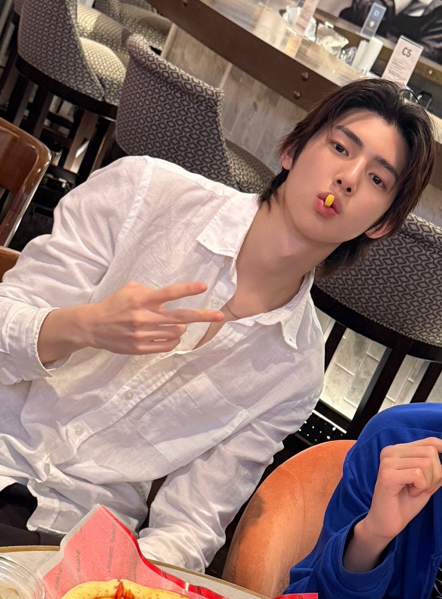 inbicafe's tweet photo. hi, seom nga pala......pwede ba makipag kaibigan? 

— any pronouns, basta nasa legal age na
— cortis, enha, svt (I LOVEEE !)
— HINDI NANGANGAGAT ! 

#coer #engene #carat #kpoptwt #stantwt
hmu ; ) , rt / like to be moots ! 😇 https://t.co/3SFvwBJqhq