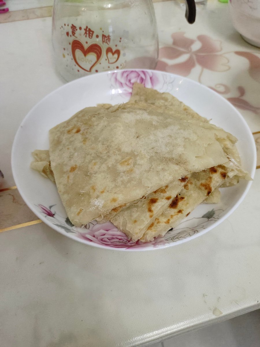 EEKJS2xFLbkVduh's tweet photo. My dear dad cooked a delicious际爸烙乩 for us today, the warm taste is full of love! https://t.co/Nge43MJCZU