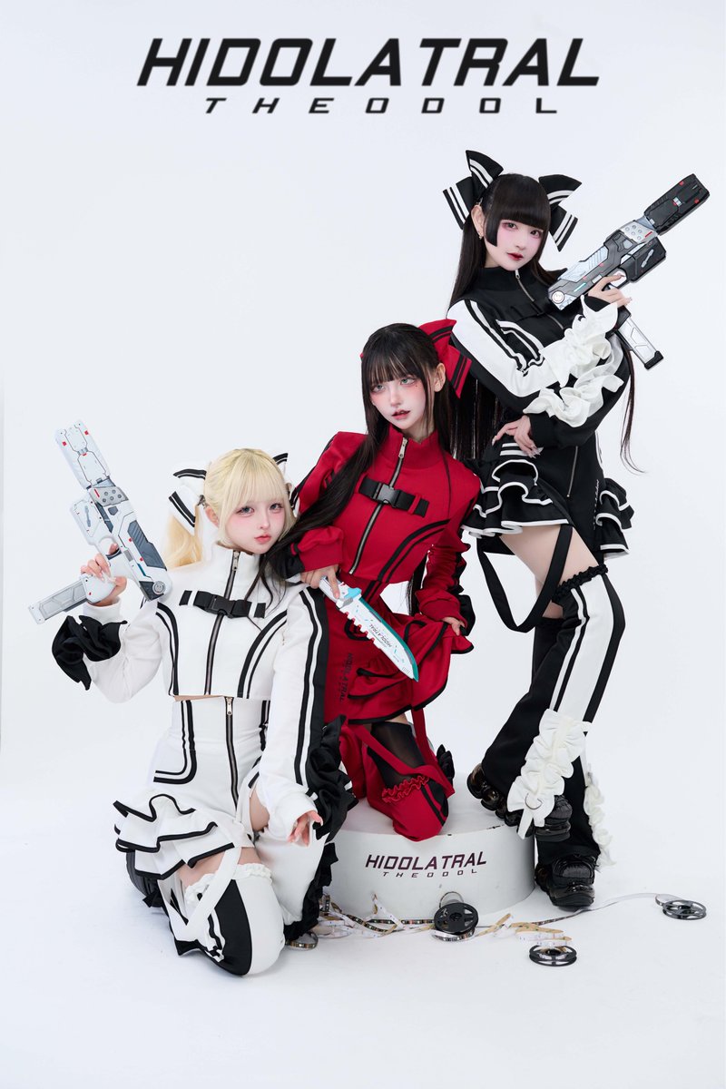 THEODOL_TKN's tweet photo. 《🎁プレゼント企画②》

この度、ストリート×ロリィタブランド
「イドラタール　テオドール」

✨原宿ラフォーレPOPUP開催記念✨
プレゼント企画を行います！

抽選で1名様に、
新作&amp;再販アイテム一覧から
選べるお洋服をプレゼント❤︎

応募はフォロー（@THEODOL_TKN)とRTで完了！

10/7 23:59〆 https://t.co/PqYzhHSqun