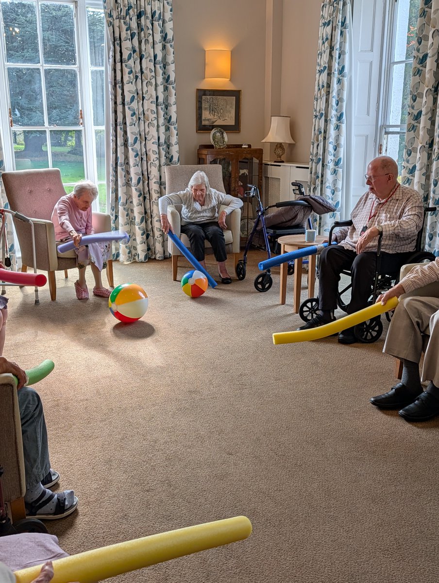 FriendsElderly's tweet photo. Our residents at The Lawn Care Home look forward to their weekly ball game activity. It’s always a great opportunity to get active, have fun and enjoy some friendly competition! ⚽

Find out more about our Alton care home: https://t.co/iFoBnP7Z03 https://t.co/5MuxnlLEXD