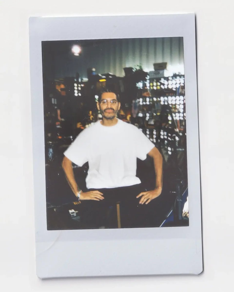 mesinhabrasil's tweet photo. 🚨 Criolo no Tiny Desk Brasil.

Hoje às 11h! https://t.co/LyoU62lmi8