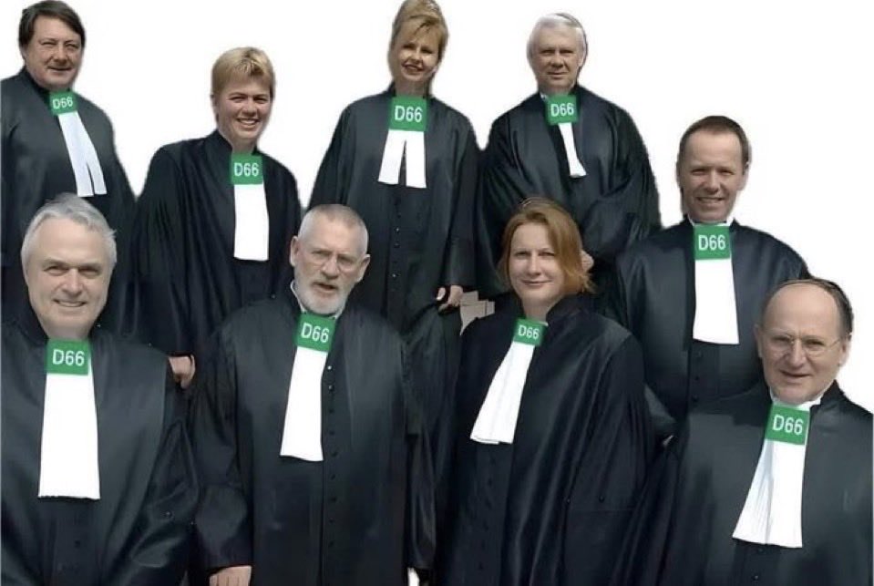 Wim75780668's tweet photo. Deze mensen helpen actief mee aan de ondergang van Nederland! https://t.co/GqG20gcPjV