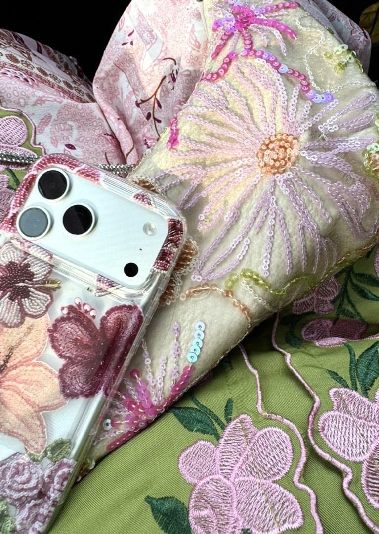 pausunguu's tweet photo. Cinta banget sama tone kebaya dan tok batik jaman sekarang bener-bener fresh bangetttt https://t.co/zKRQPIrMms
