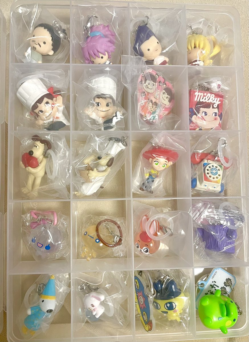 a_525313's tweet photo. 【めじるしアクセサリー買取】
整理のためお願いします😿‼️

譲:画像1.2枚目
求:定価+送料

赤線のみ2枚目から1点〜の抱き合わせをお願いします。
郵送希望　
検索からでもお気軽にお声がけください！ https://t.co/loQ0z0BFBK