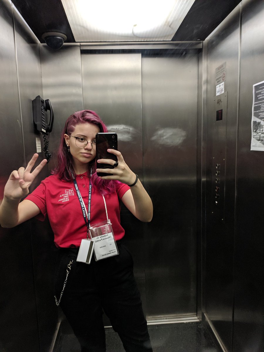 hojeeumorri's tweet photo. tive o privilégio de estudar o meu ensino médio em um internato, a escola sesc de ensino médio, que teve o projeto afundado durante o governo bolsonaro. aqui, morei de graça, comia 5 refeições por dia, viajei e evolui como pessoa graças aos melhores professores (+) https://t.co/HwfLPm6tYv