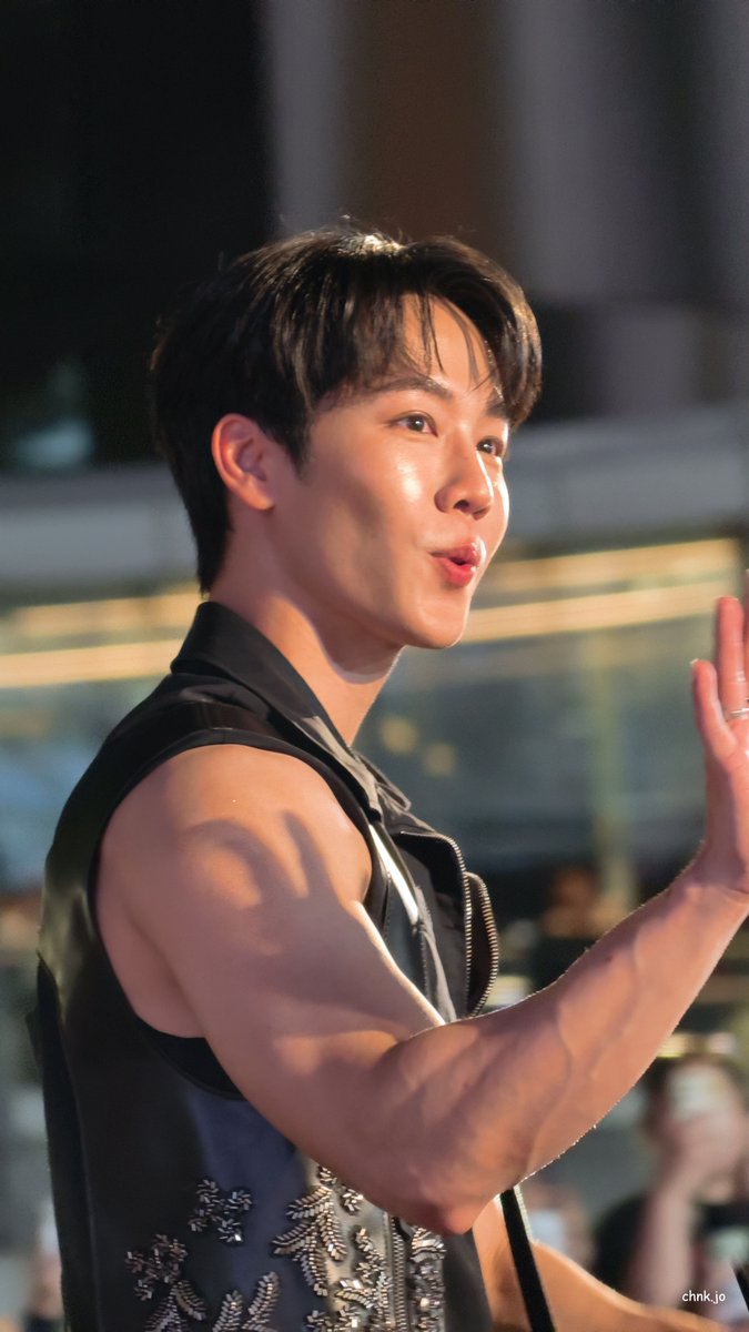 nm2922's tweet photo. คนน่ารักที่เท่ห์ได้นิดหน่อย(ไม่นิด)

PIL FAN INTIMACY
#PoliceinLoveFanEXP
#warwanarat https://t.co/igkjFfSUc1
