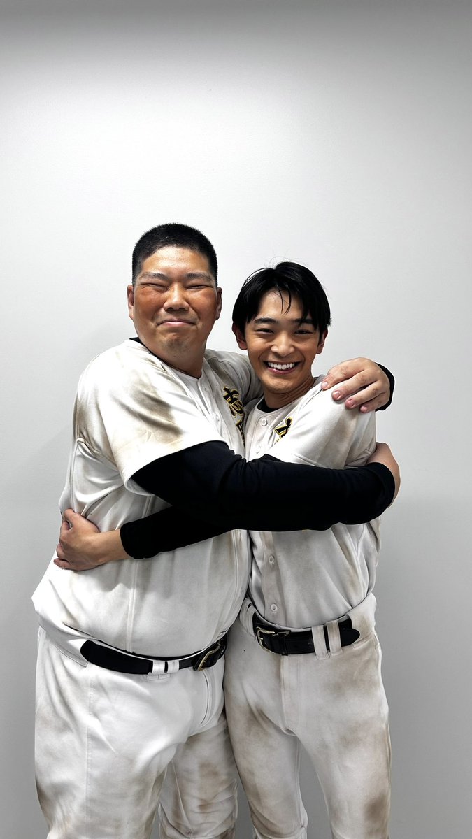 tomitarei15's tweet photo. 「 #ナイボー 」本日の夜公演ご来場誠にありがとうございました！
今回はこの方と📸観てくださった方はご存知と思われますがこの2人の関係性は！？💭
次回の公演もお待ちしております⚾️
 #東京建物ぴあシアター https://t.co/w89l2ZIrMy