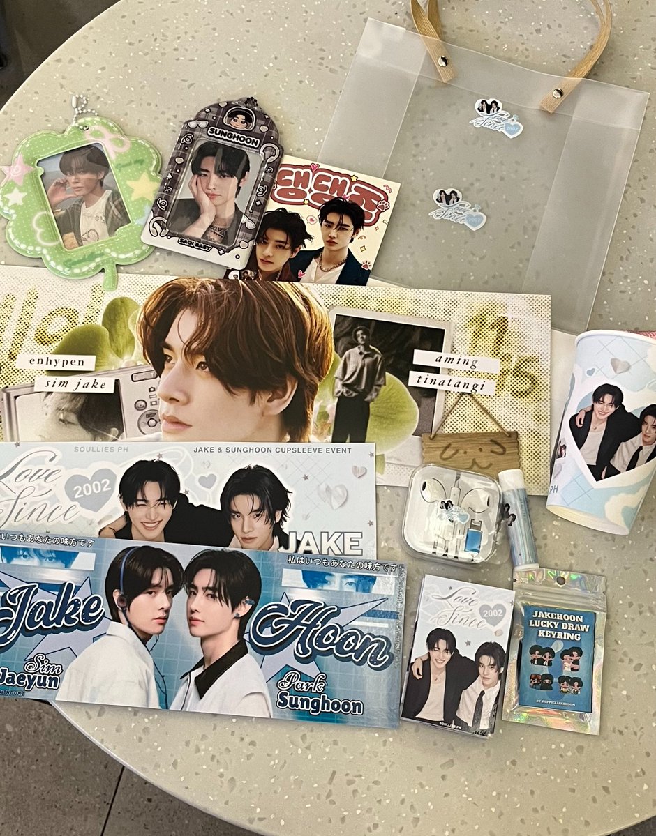 vminkartz's tweet photo. jakehoon cupsleeve event ♡

been a while since i attended a cse for enha &amp; was just so glad to attend (again), thank u so much @SoulliesPH for the cutesy event kit! luv the admins as well for being so friendly during the kit distribution, til next tym po!

#ENDLESSLoveSince2002 https://t.co/CHu8zZ9Oei