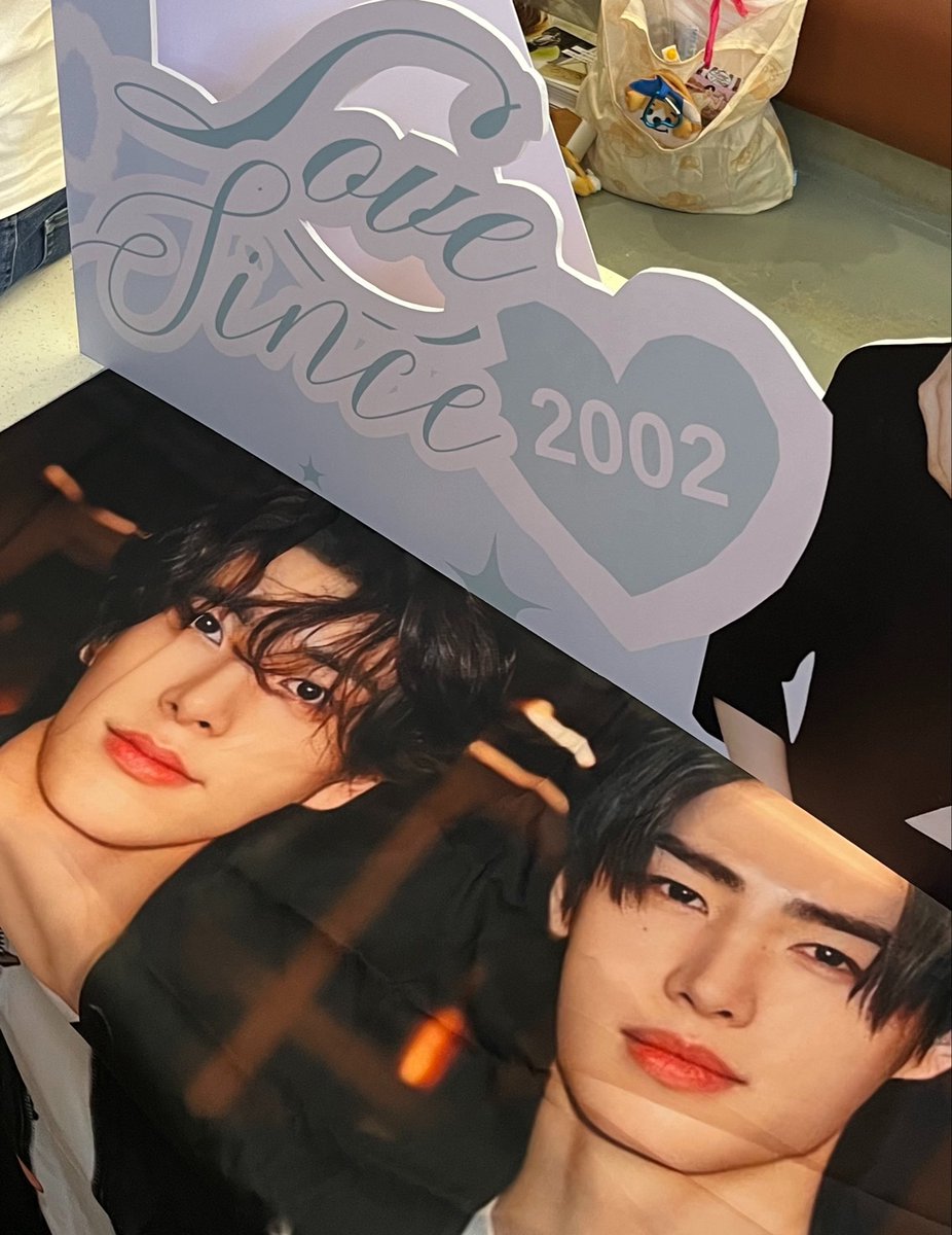 vminkartz's tweet photo. jakehoon cupsleeve event ♡

been a while since i attended a cse for enha &amp; was just so glad to attend (again), thank u so much @SoulliesPH for the cutesy event kit! luv the admins as well for being so friendly during the kit distribution, til next tym po!

#ENDLESSLoveSince2002 https://t.co/CHu8zZ9Oei