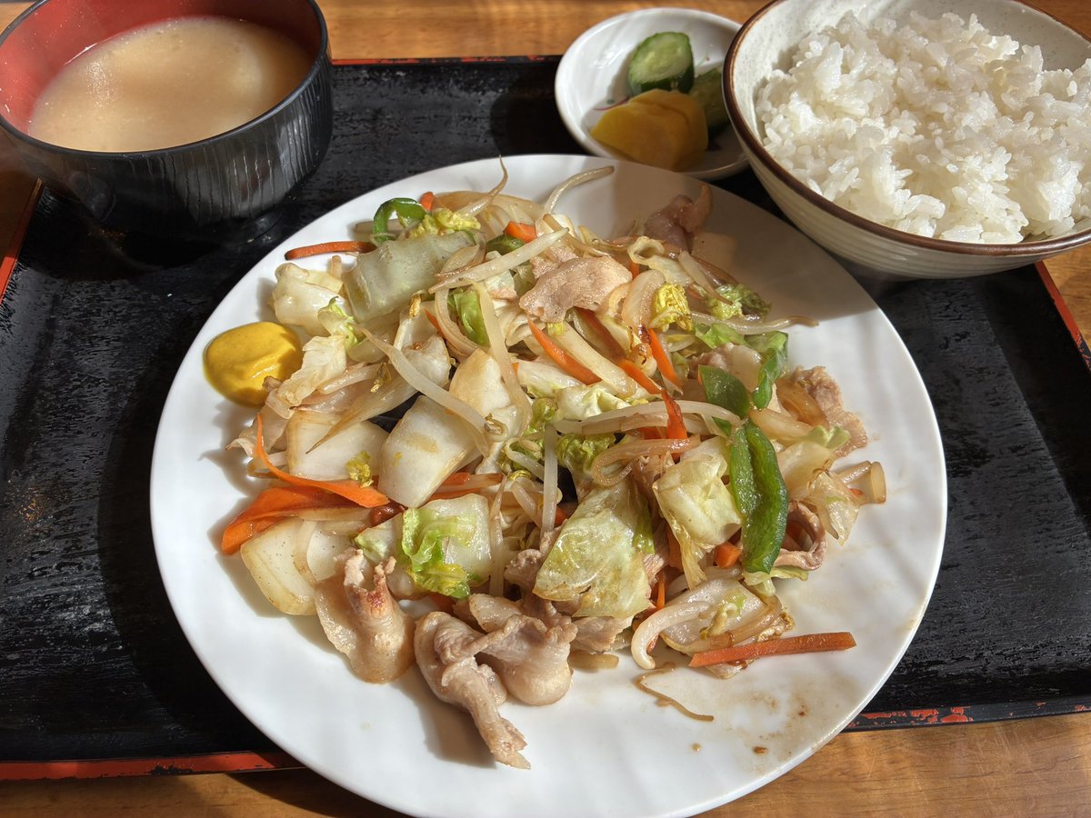 hinodeya5's tweet photo. 食事処 繁

自分は五目ラーメン、ミニソースかつ丼

妻は肉入り野菜炒めライス

昔ながらの優しい味付けで、めっちゃ美味かったわ

 #足利市 https://t.co/cp7pUq9Cq6