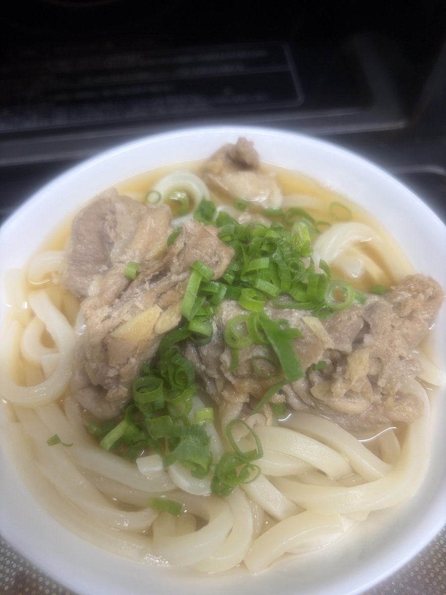 Koki030890's tweet photo. 今日はうどん https://t.co/8gYgUjBPo8