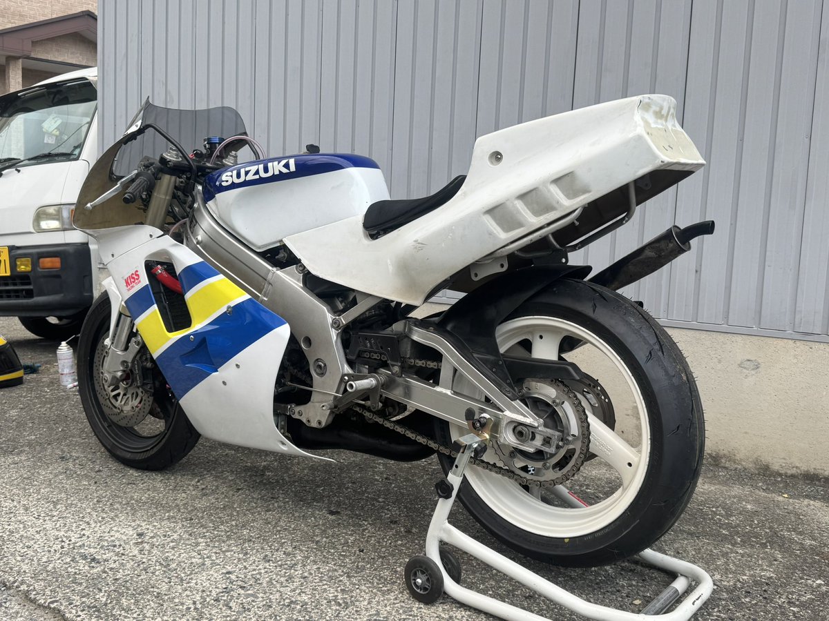 LUCKYSUKEBE180's tweet photo. 上げ直し
全て込み80万NCNR 
RGV250Γ VJ22A SP
その他気になることコメントください値下げなし https://t.co/y7iKATRVDo
