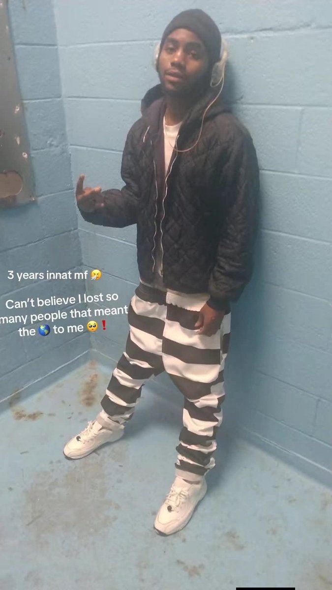 ReallyHimxom's tweet photo. #CHUDAİ #BBC #Backshots
It's my first day out sa feds, I got so much 🥜 saved . Please sb I need to be drained 🚫🧢I look so much better out them chains ❗ #contentcreator https://t.co/BaxQlJFai6