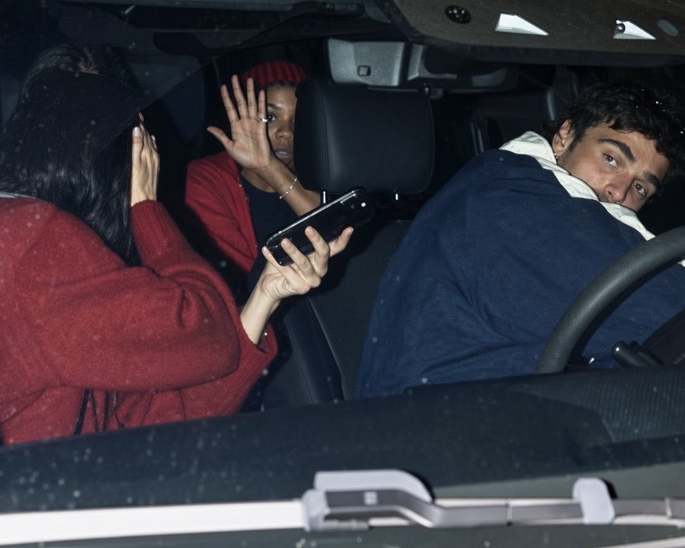 Femzyr0's tweet photo. Kendall Jenner and Jacob Elordi were spotted together in a car having a heated argument, Jacob trying to hide from the camera immediately he saw paparazzi, While Kendall was seen arguing with a lady at the back seat, covering her face.

Leaving the fans to wonder what they could be arguing about?