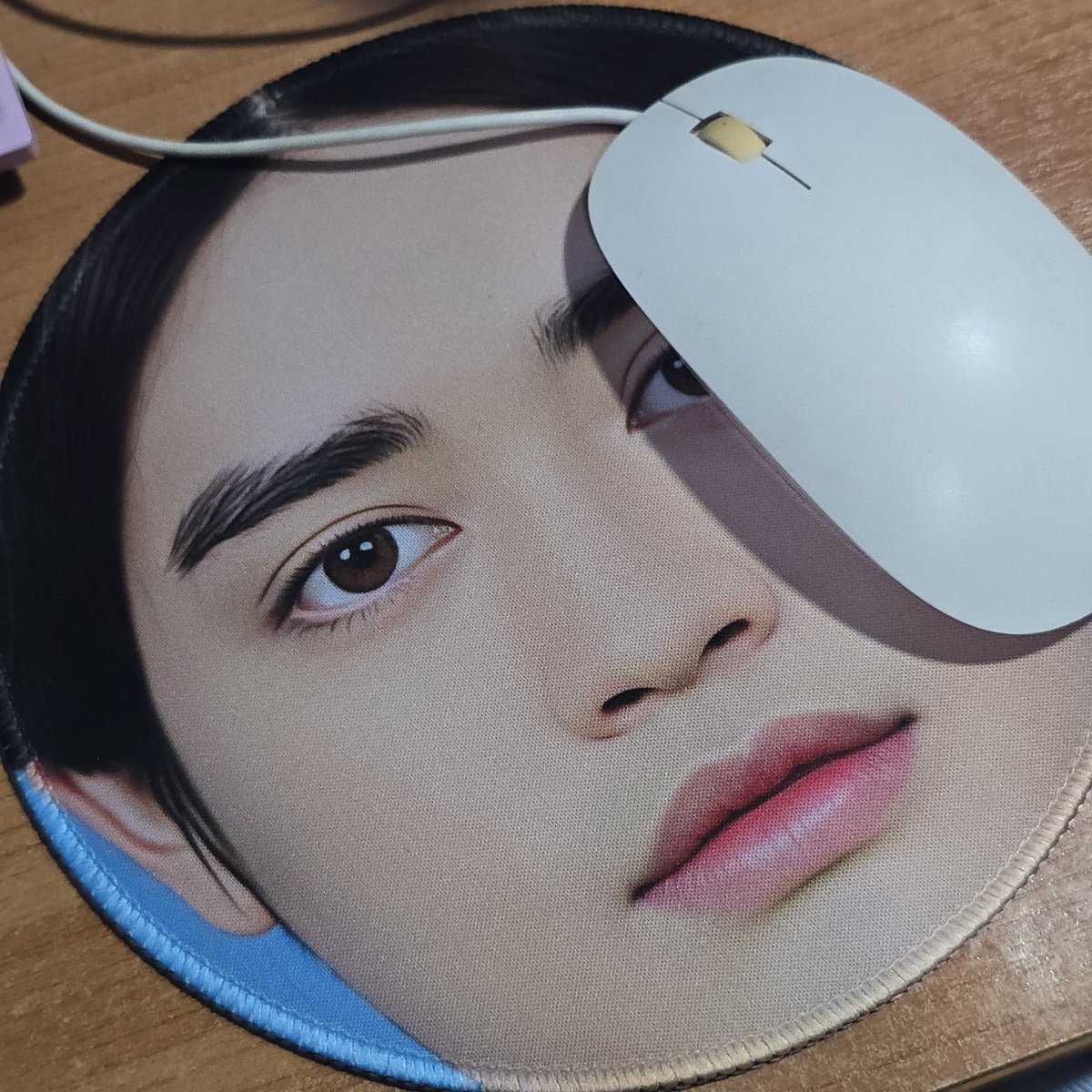 Fpkxrainnn's tweet photo. รีวิวจากผู้ใช้จริง = ชั้นเอง 🥹555555

ทำมาใช้เพื่อตอบสนองความต้องการตัวเองล้วนๆ555555555

วัยทำงานเขาก็ต้องใช้อะไรแบบนี้แหละ แต่แค่จะรู้สึกว่ามีคนจ้องคุณตลอดเวลาแค่นั้นเอง 🤣😅 https://t.co/bLxKysLEi8