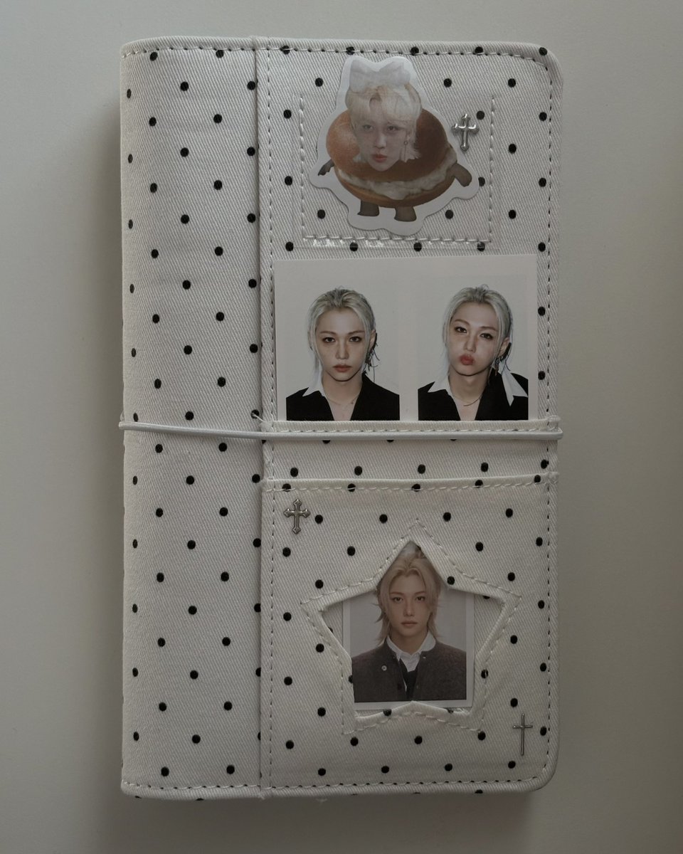 venuslixie's tweet photo. new fefe binder :3 https://t.co/S7vg3jVQDO
