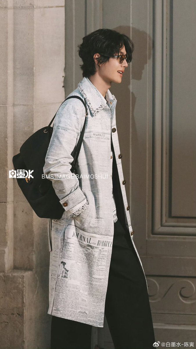 BehindMoon9293's tweet photo. บ้านนี้ภาพสวยอ่ะ 

Prince Wang Yibo 👑   

Cr 白墨水-陈寅 https://t.co/PxKWWRUqxZ