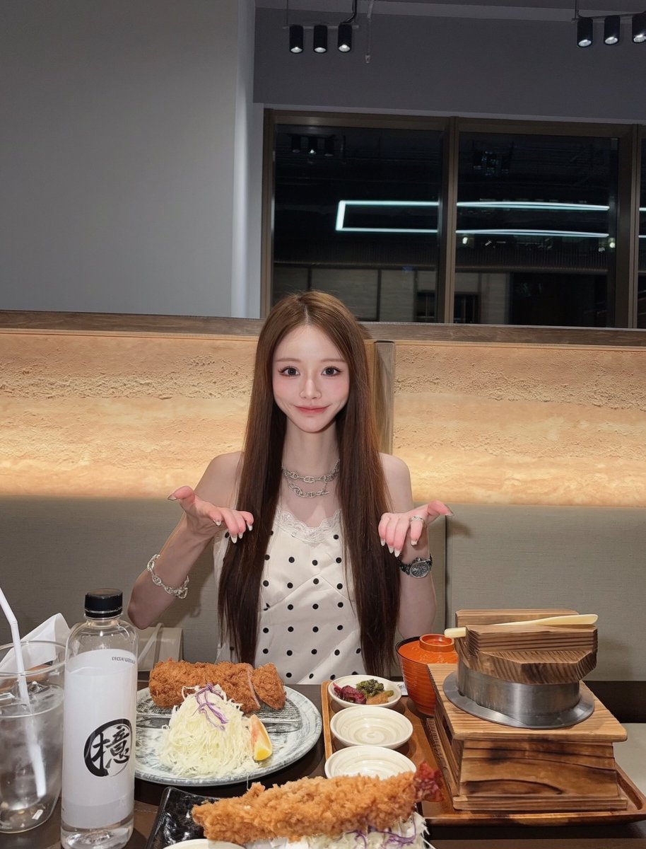 自分がデブなのまじで嫌だしデブはただの甘えでしかないしデブの状態ってご飯も気持ちよく美味しく食べれないしストレスでしかないからさっさと痩せる私は❤️‍🔥 https://t.co/iw91uVmifx