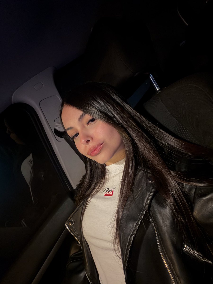 jimenezpilu____'s tweet photo. la carita amorchhh la carita😛 https://t.co/gipMHCnRHR