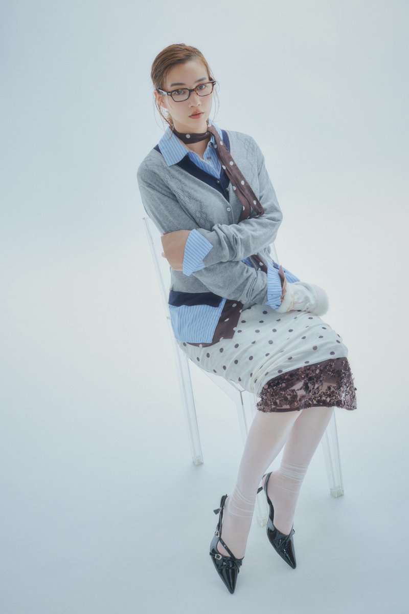 non_dayo_ne's tweet photo. 👓🪽 のん
https://t.co/eXQeFcFM2y

Styling: Izumi Machino
Hair: Keiko Tada
Make up: Shie Kanno https://t.co/O3NDueXhP0