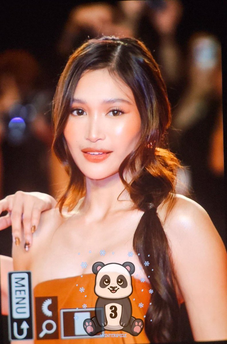dnne_pl's tweet photo. JHOANNA ROBLES, EVERYONE !!! https://t.co/ngV55viTYM
