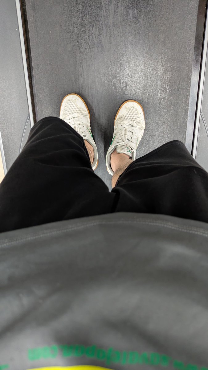 Takeru67914352's tweet photo. 今日トレ
ストレッチ〜筋トレ〜トレッドミル3km
今日の1曲嵐からFive😊 https://t.co/NkwaMTrYBj