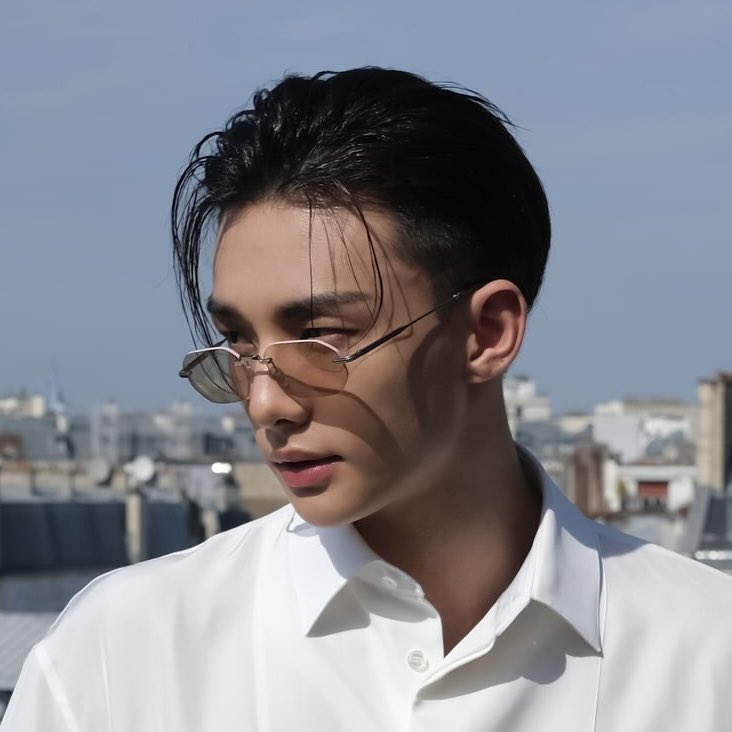 hyunesz's tweet photo. 얼굴도 화질도 너무너무좋음이시다..♡
 ⠀⠀⠀⠀⠀⠀⠀⠀⠀⠀⠀⠀⠀⠀⠀⠀        뿡 https://t.co/QN5QIT9Wyq