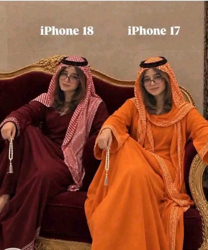 _Mm_gg1's tweet photo. لڑکے والے کیا کرتی ہو بیٹا؟
جی میں 

امپورٹ اور ایکسپورٹ کا کام کرتی  ہوں۔

 لڑکے والے ماشااللہ کیا امپورٹ ایکسپورٹ کرتی ہو ؟ 

میں🙂🙂

 جی میں ادھر کی پوسٹیں ادھر اور ادھر کی پوسٹیں ادھر کرتی ہوں🖊

😁😁😁
Good Evening🖤
#قافلہ_ادب https://t.co/UwZW5XN5ky
