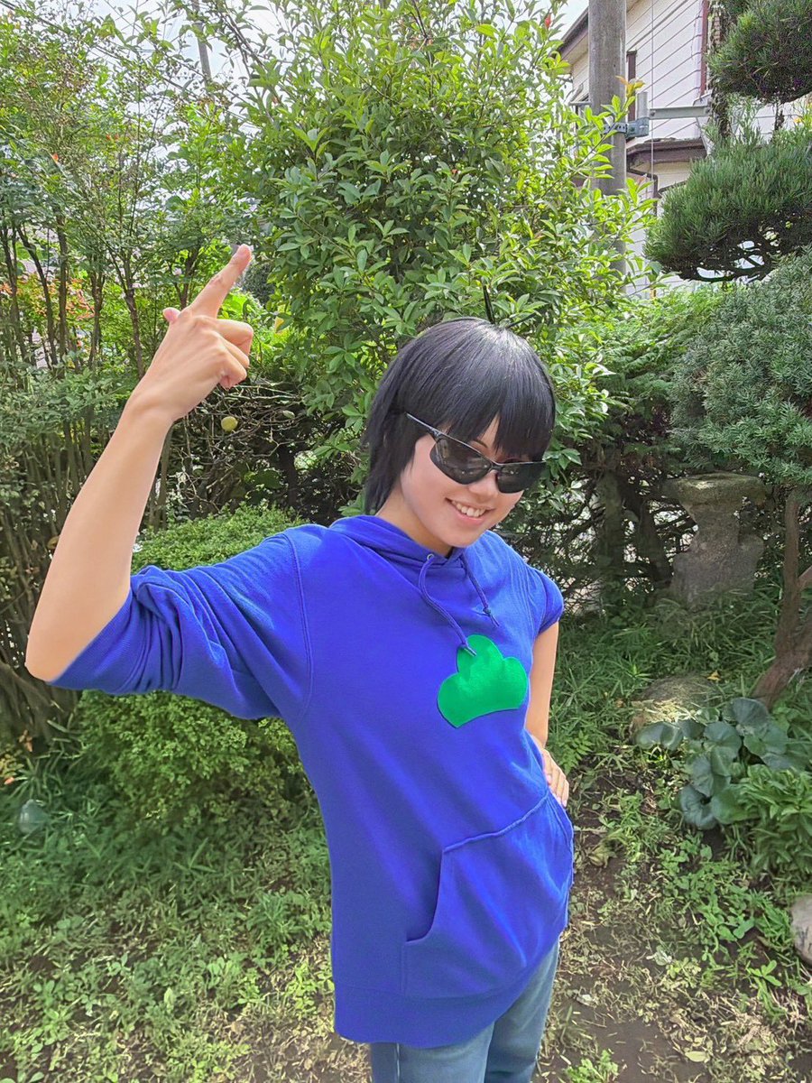 sati_sa_'s tweet photo. osmt💙/Cosplay

おそ松さん11周年おめでとうございます🎉
祝砲のバーン💥

 #限界松野家併せ_1003 
 #カラ松コスプレ https://t.co/Kl7RsI3dmJ