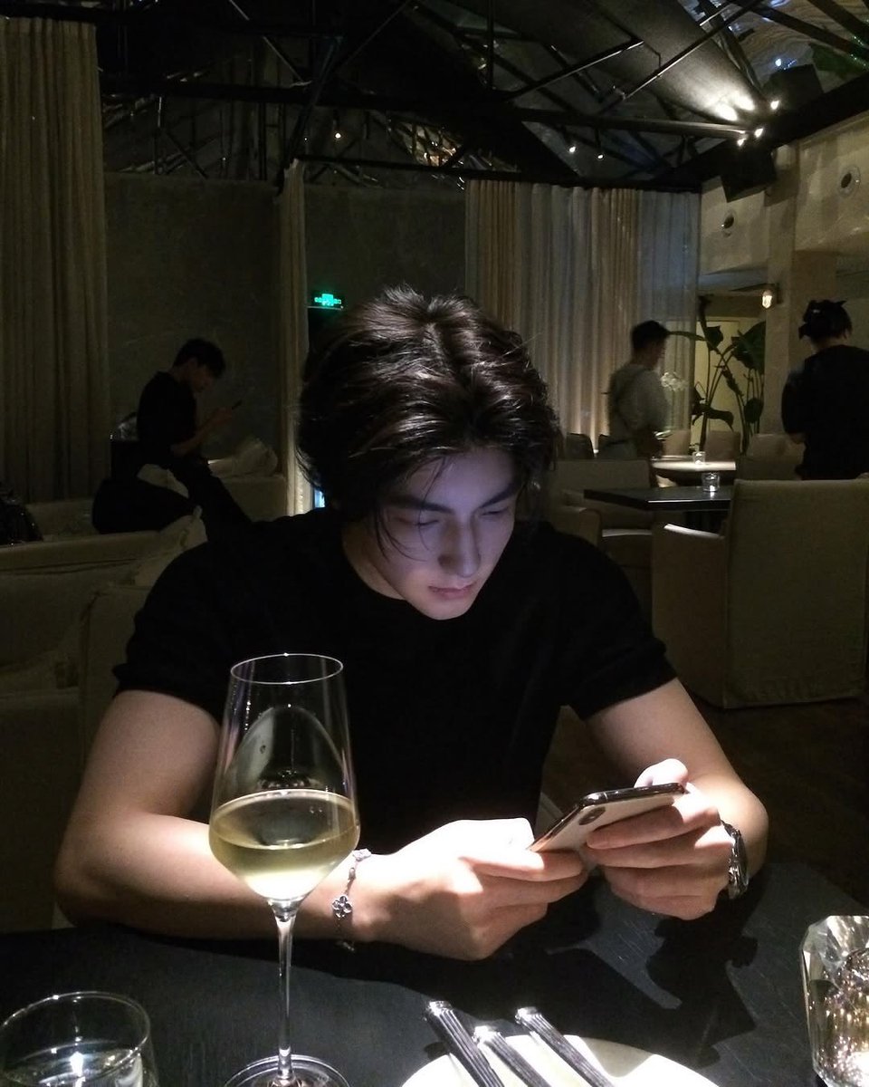 Harrk_'s tweet photo. 俺のロールモデル中国にしかいない https://t.co/537gv1OvL4