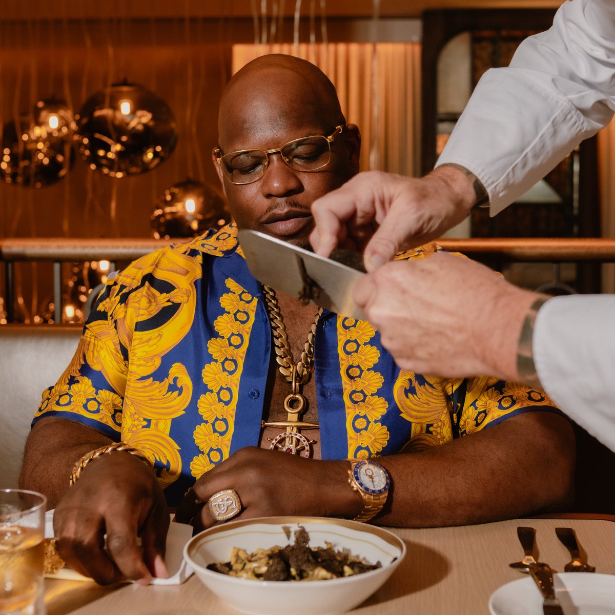 MeyhemLauren's tweet photo. NEW ALBUM ALERT ‼️ 
Meyhem Lauren “Table For One” is out NOW https://t.co/Ir9QmxT4NK https://t.co/15HJOAJv64