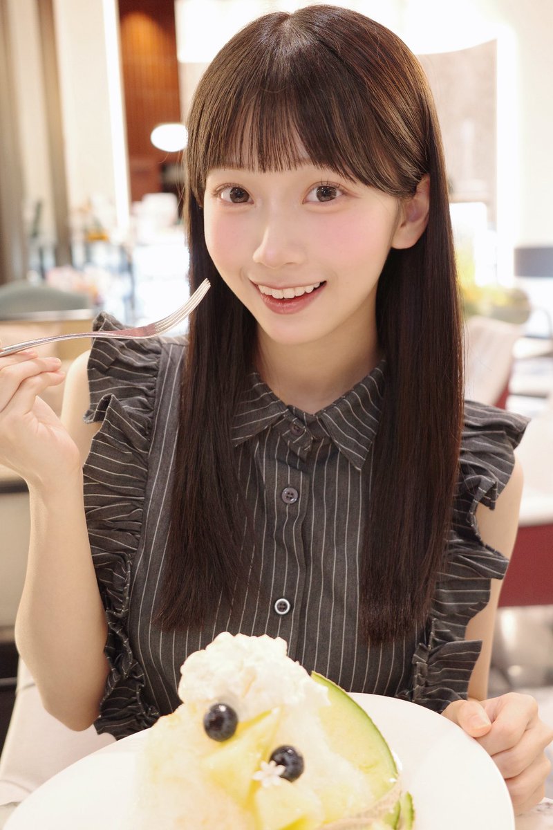 amano_konoa's tweet photo. メロンかき氷(ง ˙˘˙ )ว🍈
#ニアジョイ https://t.co/qZVo7CcnQ9