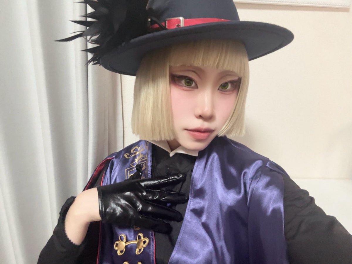 3103_r_s_'s tweet photo. メイクムズすぎて撃沈😳
とりあえず雑クオリティの🏹置いておきます https://t.co/nDN4SU7nqD
